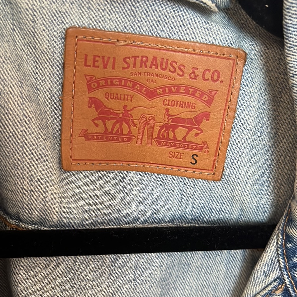 Levi Jean jacket - Picture 3 of 3
